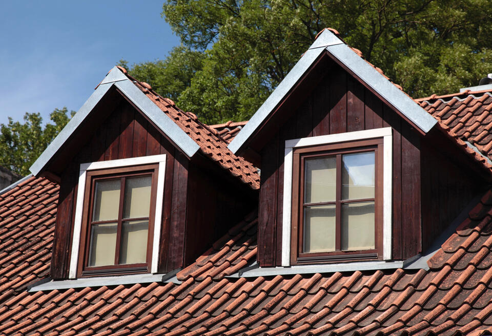 roof flashing-flashing around dormers on tile roof